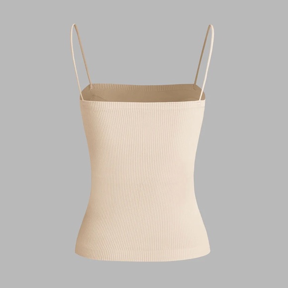 Basic cami padded tank top - Picture 2 of 4